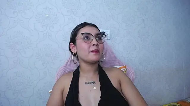 kathe-mills235 webcam