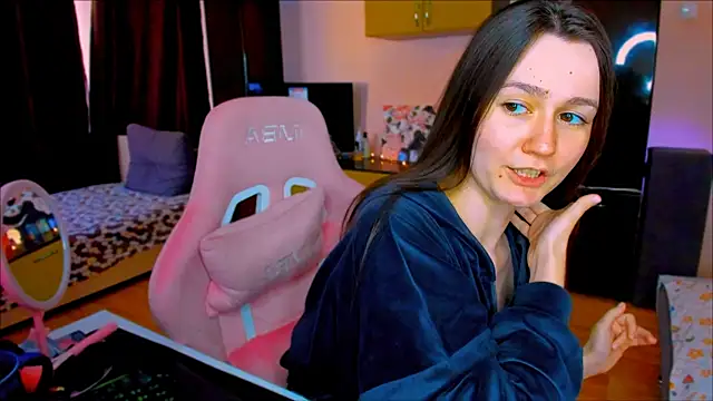 ameli_moon webcam