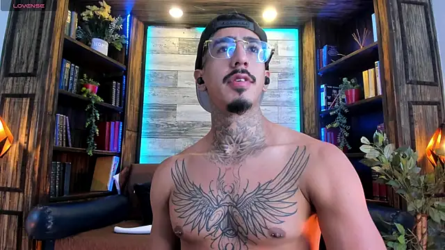 Donovan_Desmond webcam
