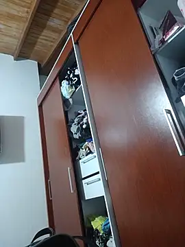 LunaZambrano webcam