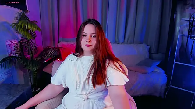 MireyaLin webcam