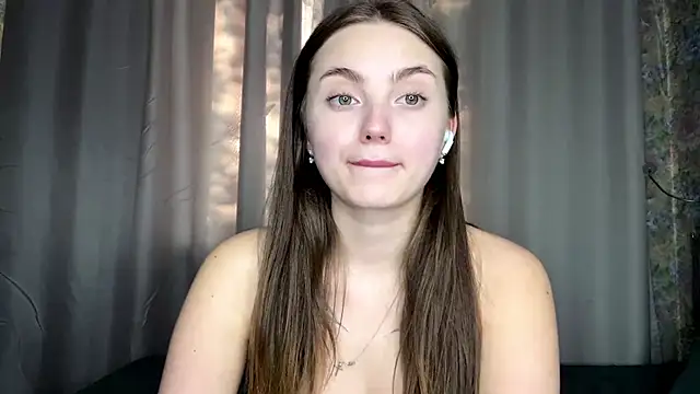 LoraDavi webcam
