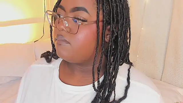 Ayanaa_Ebony_ webcam