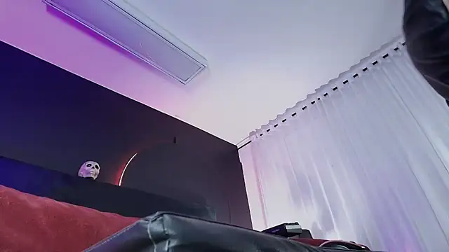 _jade_16 - _Jade_16's free webcam - UK Sex Cams