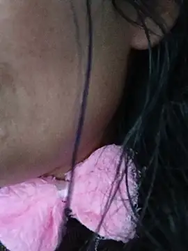 sarayulith - Sarayulith's free webcam - UK Sex Cams