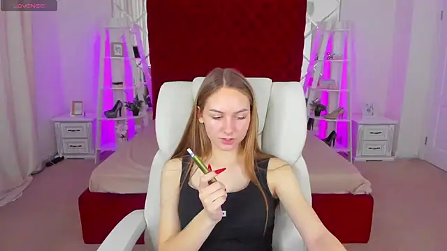 MilaAddams webcam