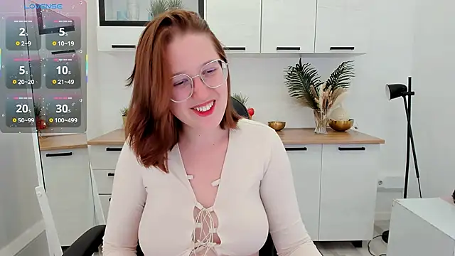 Charmy_Gracy webcam