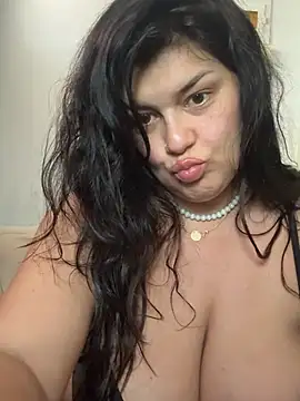 tinamaay - TinaMaay's free webcam - UK Sex Cams