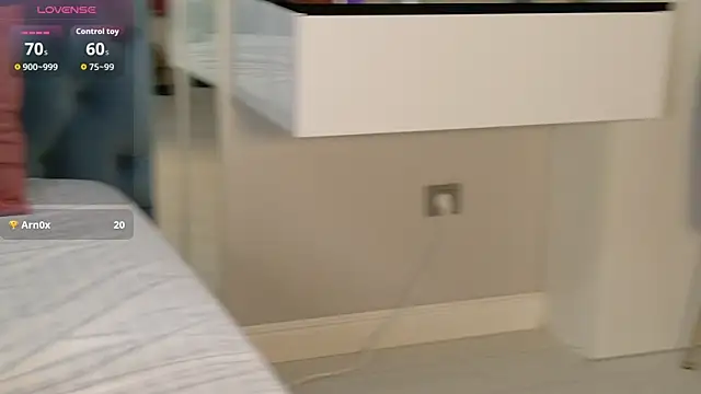 SiennaPierce webcam