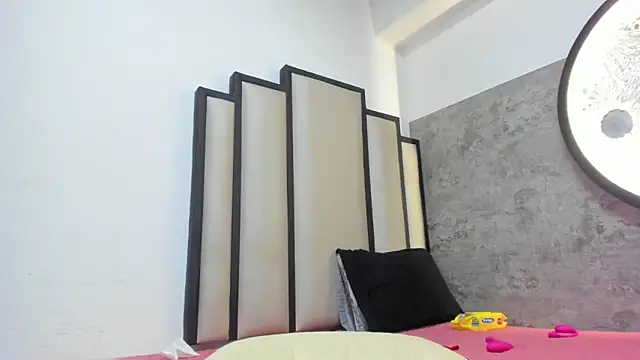 Alisha_Ebonyy webcam
