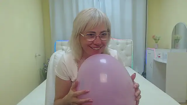 laurenwishy - LaurenWishy's free webcam - UK Sex Cams