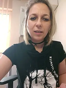 adajoy - AdaJoy's free webcam - UK Sex Cams