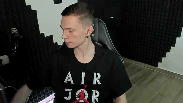 More_than_friend webcam