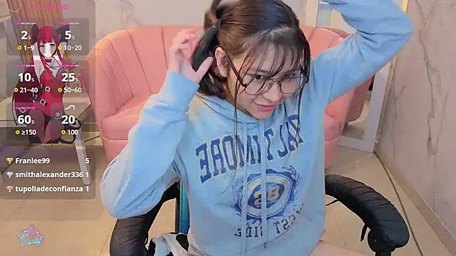 zoe_dash_a webcam