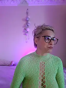 LunaBlaise webcam