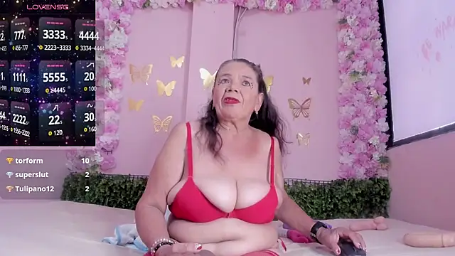 grandmother_milf webcam