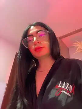 Mia_222 webcam