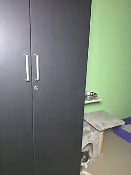 Isha_Sax webcam