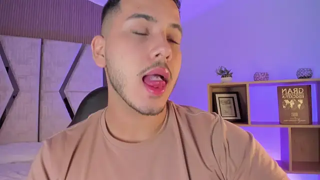 Axel_grey_ webcam