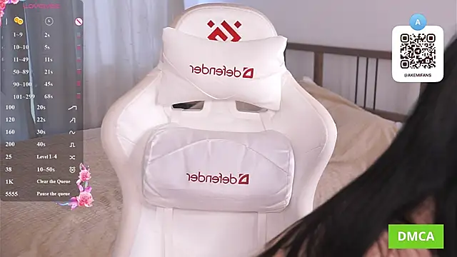 bombaleylo webcam