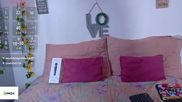 emiily_curly webcam