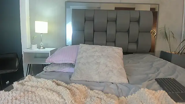 Charlie___Musk webcam