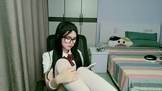 xiaoxiaoyu030 - Xiaoxiaoyu030's free webcam - UK Sex Cams