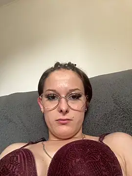 Quenn667 webcam