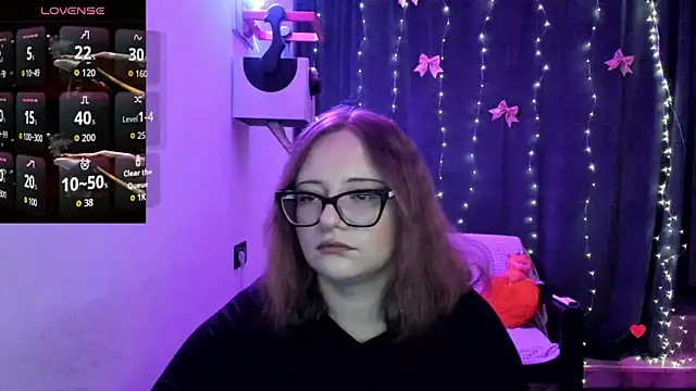 JuliNy_x webcam