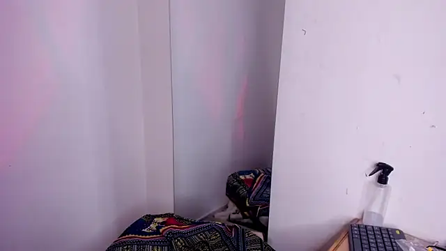 Viioleett_cum webcam
