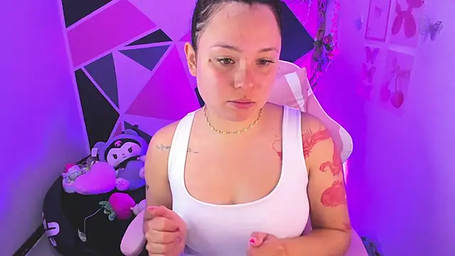 little_emma0 webcam