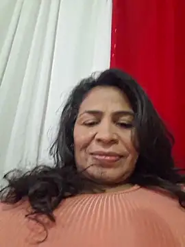 floresblancas (F mature) - I'll suck your cock