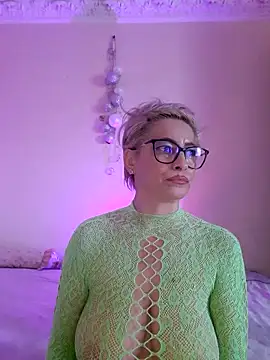 LunaBlaise webcam