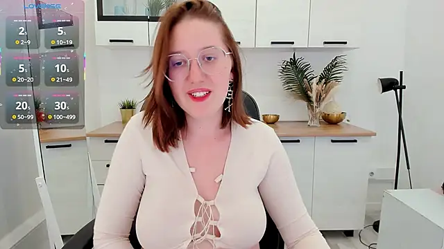 Charmy_Gracy webcam