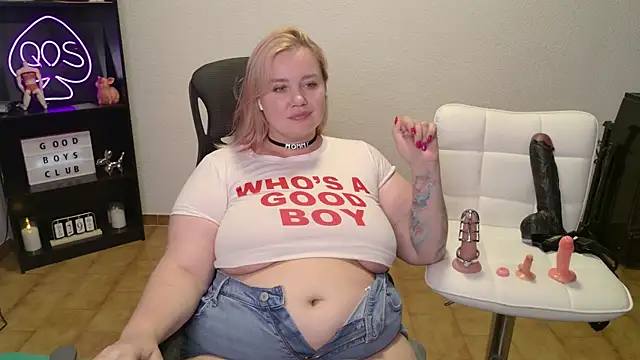 MargotGrey webcam