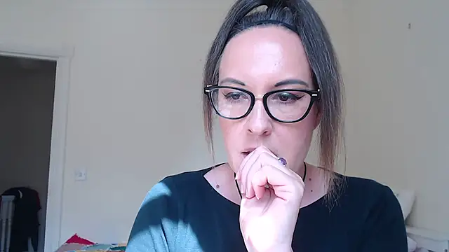 Humiliatrixxxx webcam