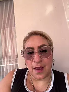 x_elena_x webcam