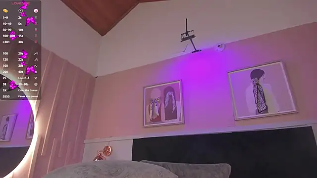 elodie_walker webcam