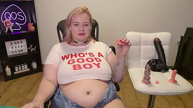 MargotGrey webcam
