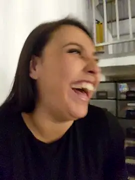 LizzRouse webcam
