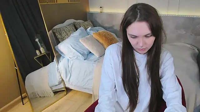 ChloeSunny webcam