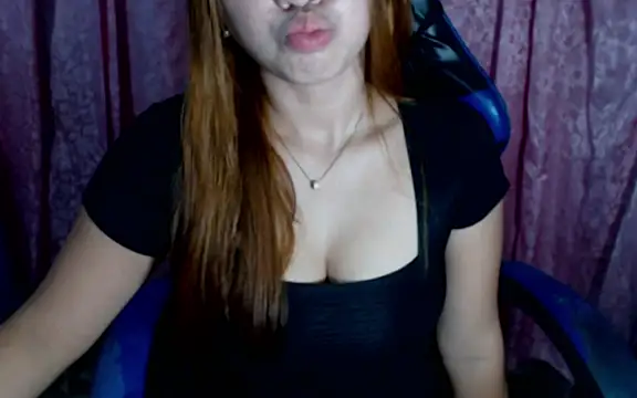 onlymaes_19 webcam