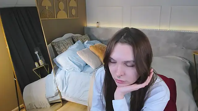 ChloeSunny webcam