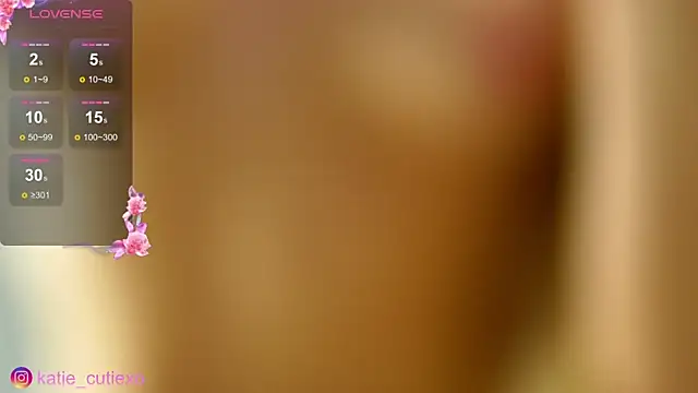 KatieCutieXooo webcam