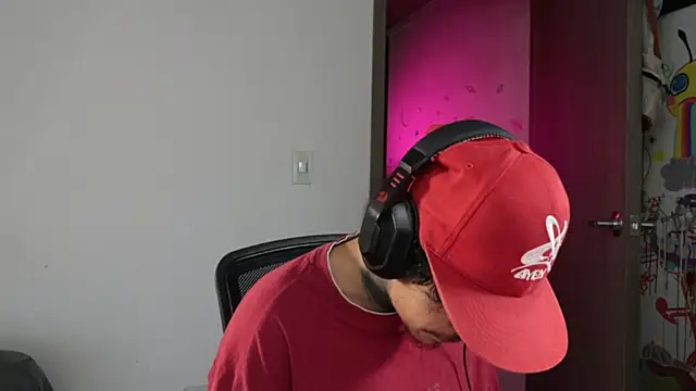 trieone webcam