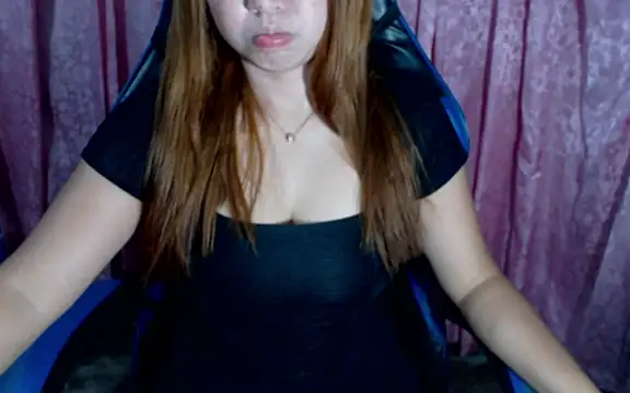 onlymaes_19 webcam