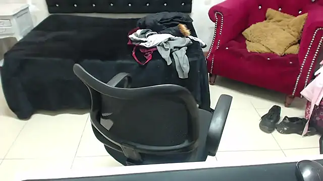 KeniaLovex webcam