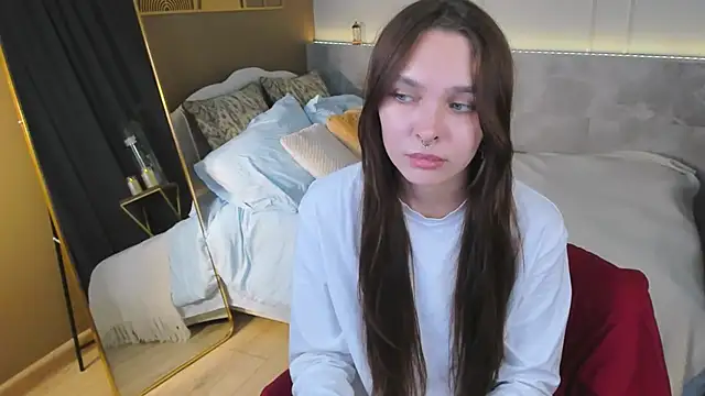 ChloeSunny webcam
