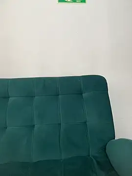 Antonella_Julieta webcam