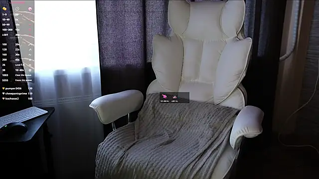 LuckyForesk1n webcam